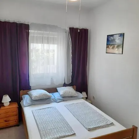 Apartment Ivica *
